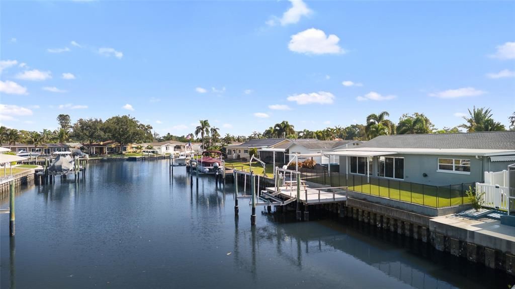 For Sale: $1,065,000 (3 beds, 2 baths, 2043 Square Feet)