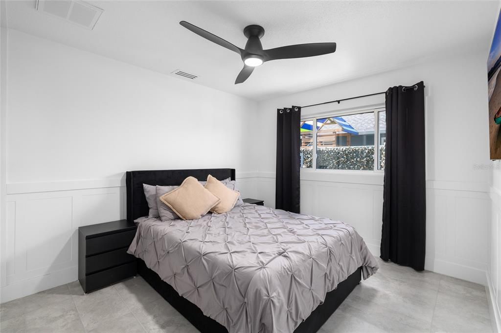 For Sale: $1,065,000 (3 beds, 2 baths, 2043 Square Feet)