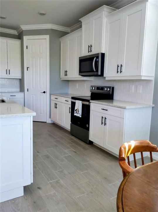 En Venta: $619,000 (3 camas, 2 baños, 2248 Pies cuadrados)