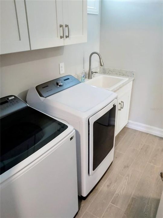 En Venta: $619,000 (3 camas, 2 baños, 2248 Pies cuadrados)