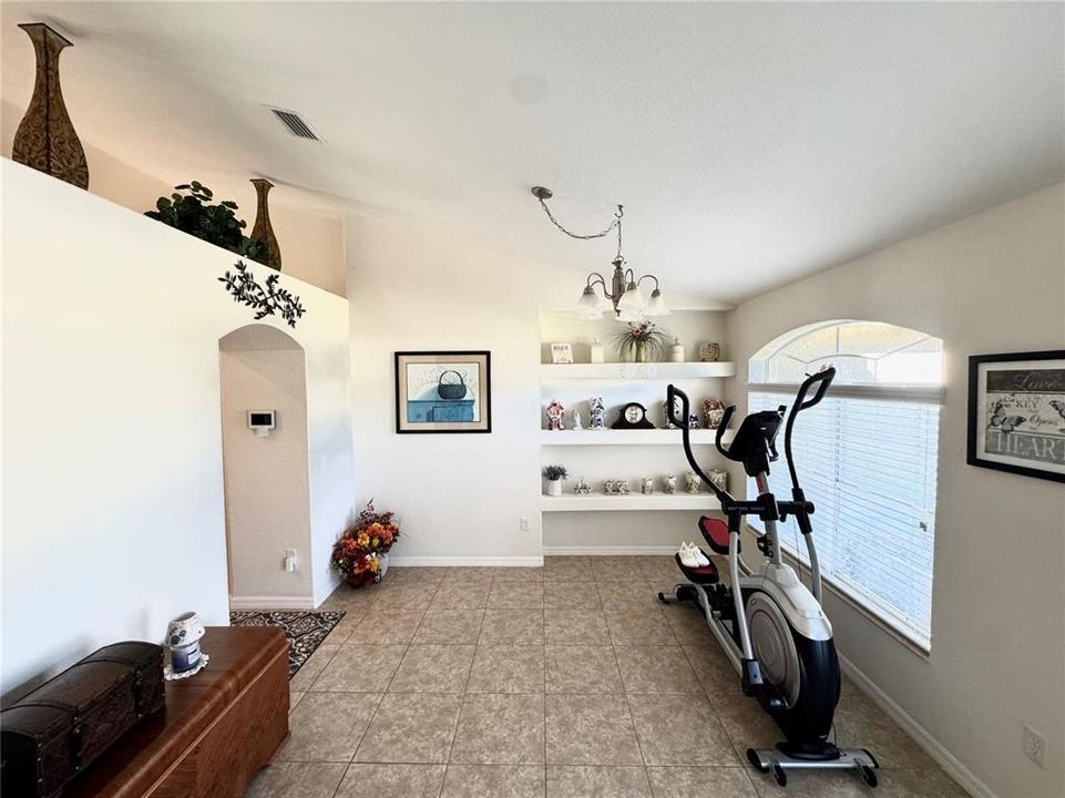 На продажу: $484,500 (4 спален, 3 ванн, 2363 Квадратных фут)