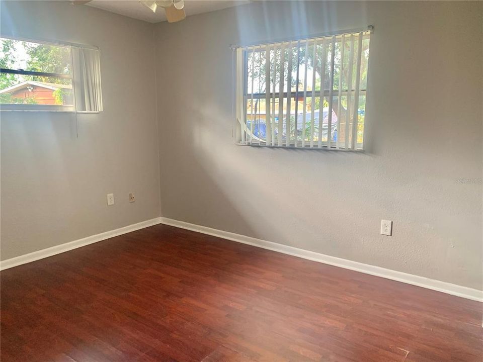 For Rent: $2,250 (3 beds, 2 baths, 1679 Square Feet)