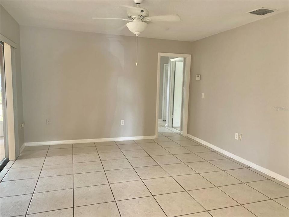 For Rent: $2,250 (3 beds, 2 baths, 1679 Square Feet)