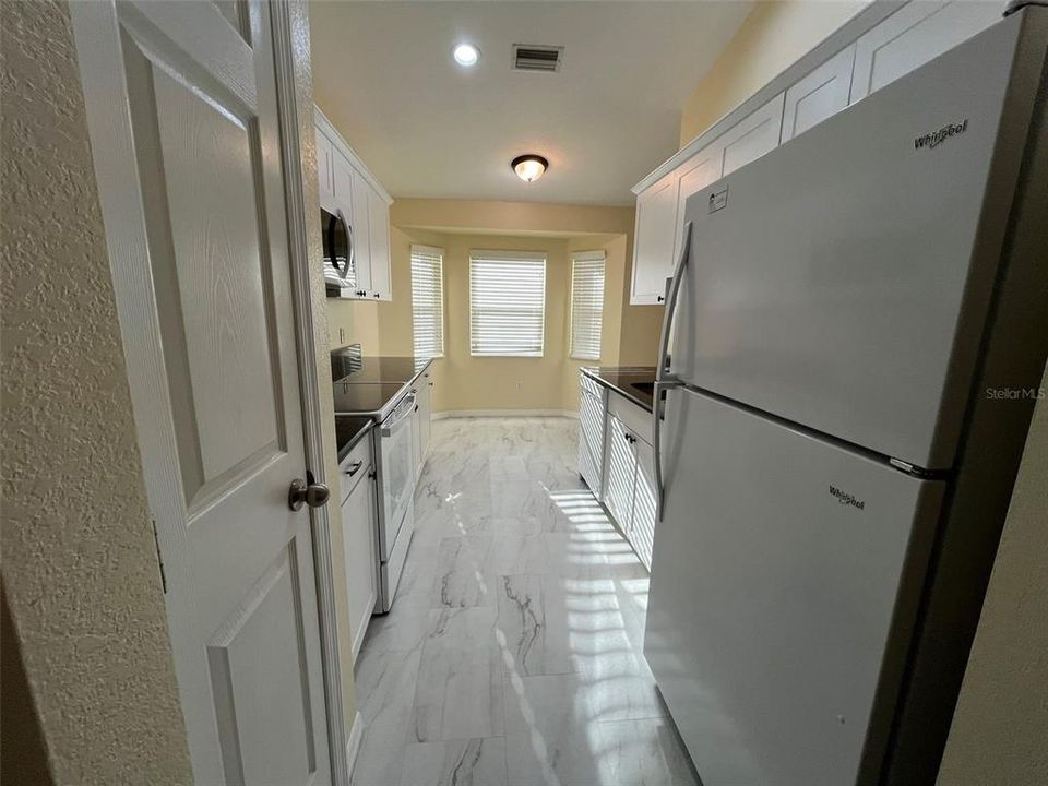 Active With Contract: $1,775 (3 beds, 2 baths, 1417 Square Feet)