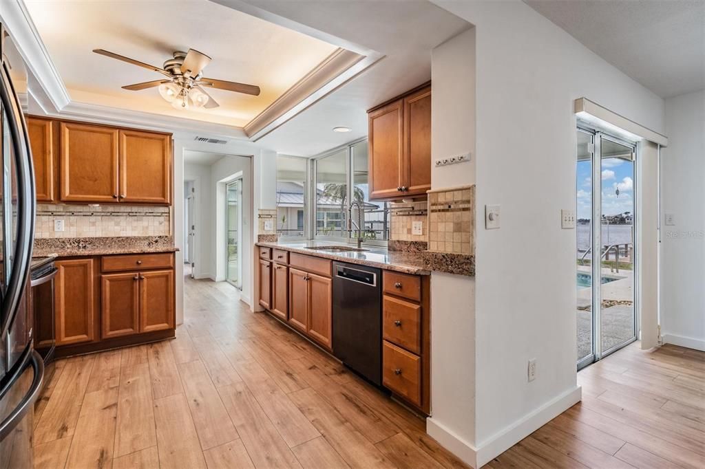 For Sale: $1,200,000 (4 beds, 3 baths, 1883 Square Feet)