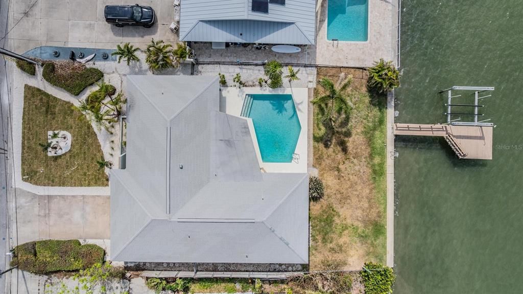 For Sale: $1,200,000 (4 beds, 3 baths, 1883 Square Feet)