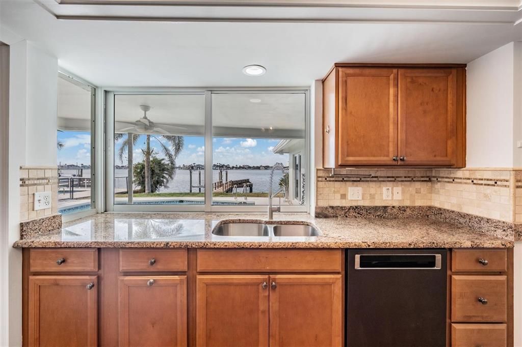 For Sale: $1,200,000 (4 beds, 3 baths, 1883 Square Feet)