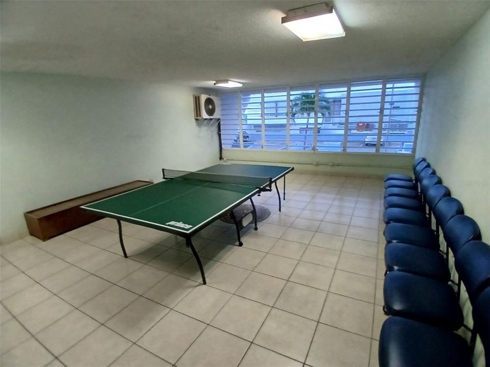 На продажу: $199,900 (0 спален, 1 ванн, 462 Квадратных фут)