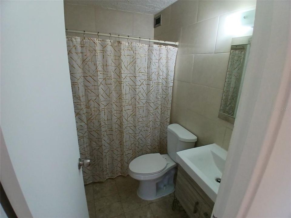 На продажу: $199,900 (0 спален, 1 ванн, 462 Квадратных фут)