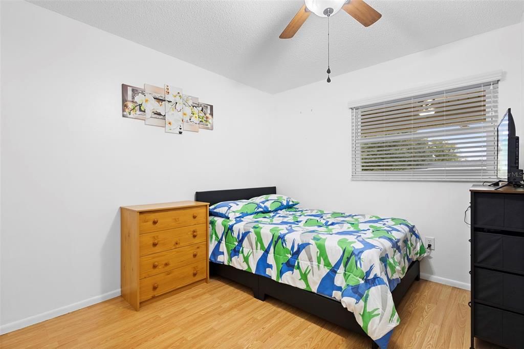 En Venta: $270,000 (3 camas, 2 baños, 1184 Pies cuadrados)