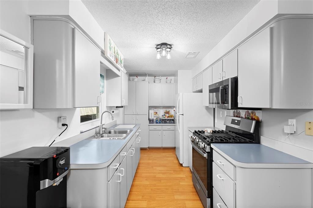 En Venta: $270,000 (3 camas, 2 baños, 1184 Pies cuadrados)