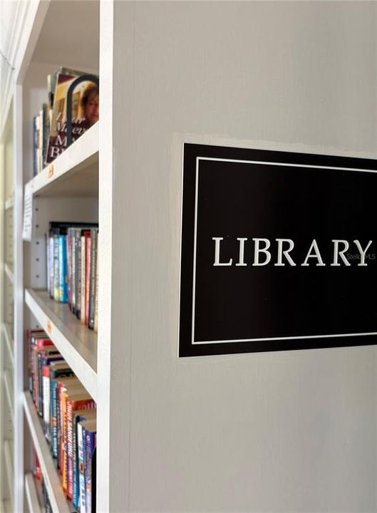 出租: $3,000 (1 贝兹, 1 浴室, 775 平方英尺)