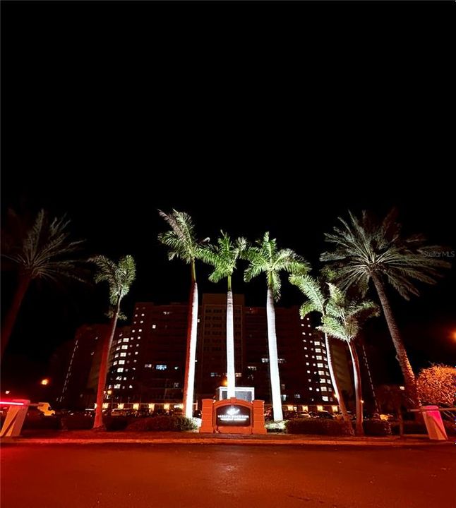 出租: $3,000 (1 贝兹, 1 浴室, 775 平方英尺)