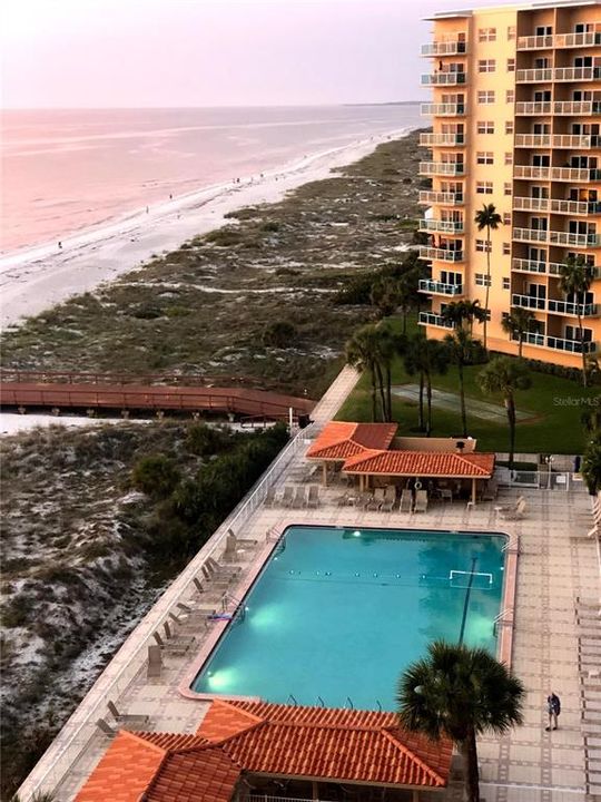 出租: $3,000 (1 贝兹, 1 浴室, 775 平方英尺)