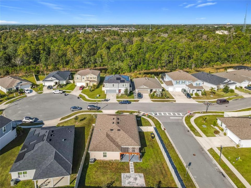 En Venta: $370,000 (4 camas, 2 baños, 1969 Pies cuadrados)