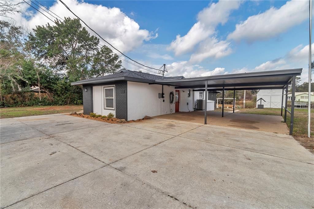 待售: $340,000 (3 贝兹, 1 浴室, 1341 平方英尺)