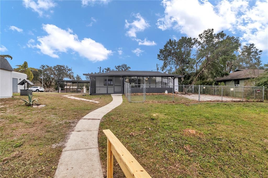 待售: $340,000 (3 贝兹, 1 浴室, 1341 平方英尺)