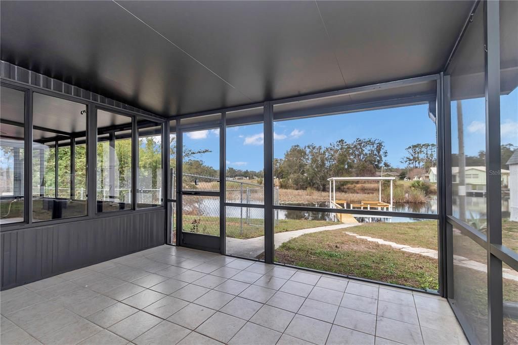 待售: $340,000 (3 贝兹, 1 浴室, 1341 平方英尺)