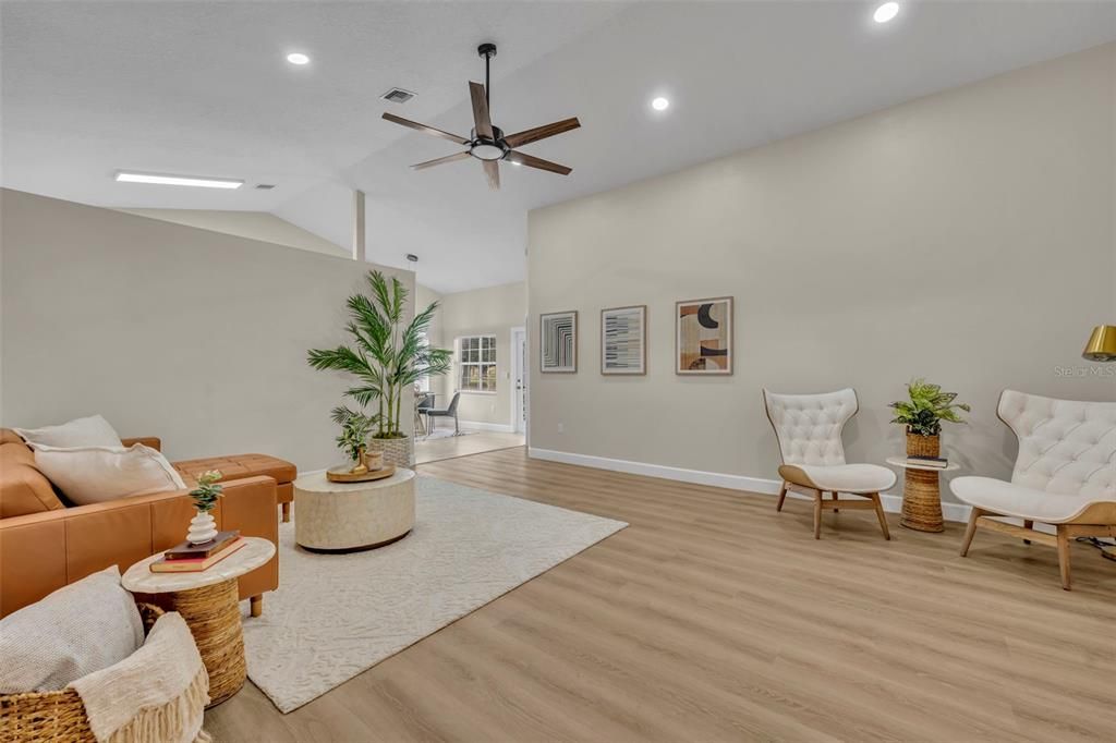 待售: $439,900 (3 贝兹, 2 浴室, 1508 平方英尺)