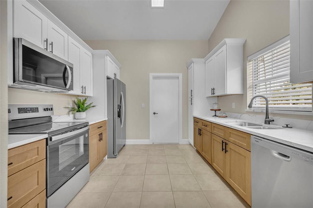 待售: $439,900 (3 贝兹, 2 浴室, 1508 平方英尺)