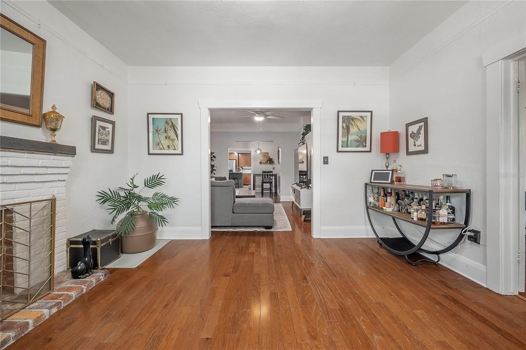 В аренду: $2,800 (2 спален, 2 ванн, 1292 Квадратных фут)