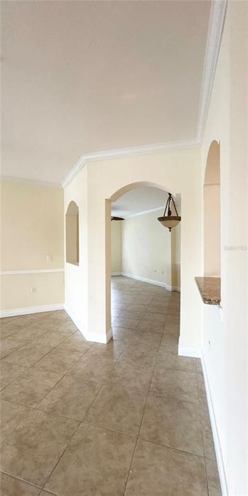 出租: $3,250 (4 贝兹, 2 浴室, 1870 平方英尺)