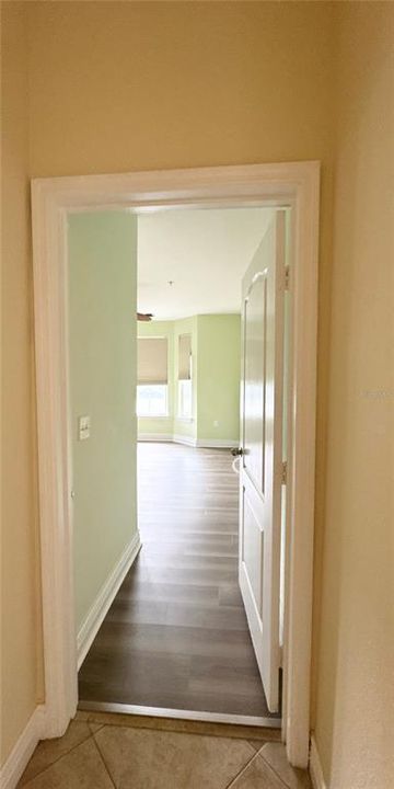 出租: $3,250 (4 贝兹, 2 浴室, 1870 平方英尺)