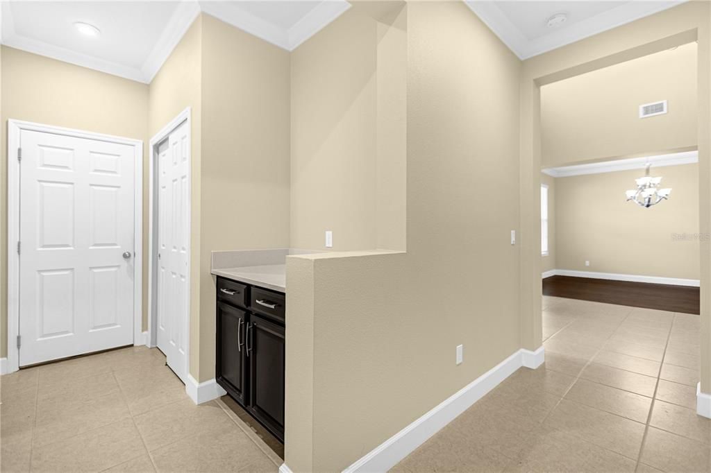 На продажу: $830,000 (5 спален, 4 ванн, 4440 Квадратных фут)