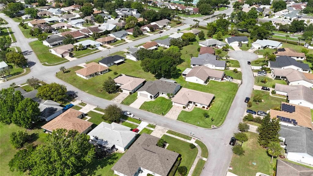 For Sale: $397,998 (3 beds, 2 baths, 2137 Square Feet)