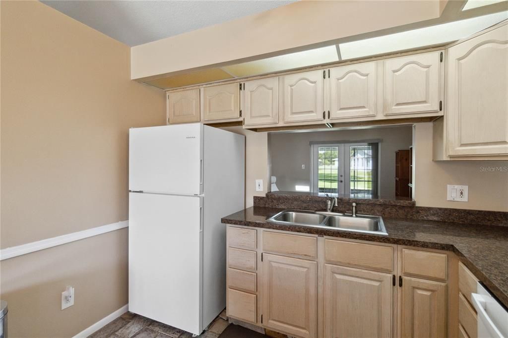 For Sale: $397,998 (3 beds, 2 baths, 2137 Square Feet)