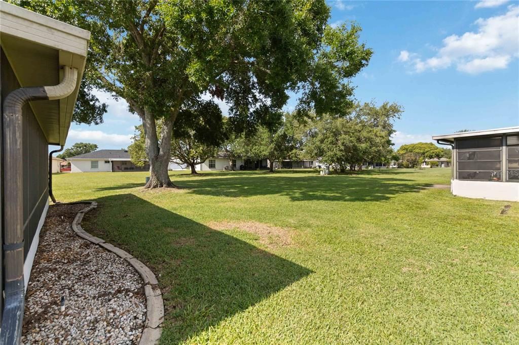 For Sale: $397,998 (3 beds, 2 baths, 2137 Square Feet)