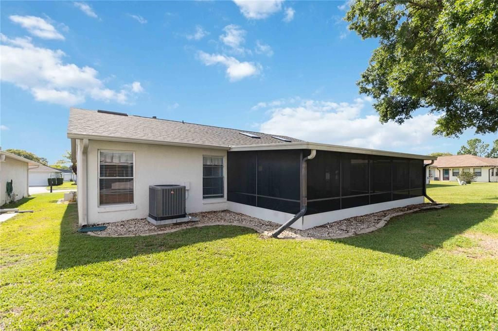 For Sale: $397,998 (3 beds, 2 baths, 2137 Square Feet)