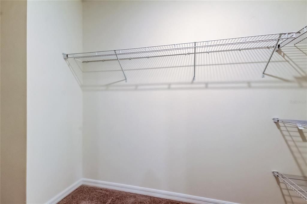 En Venta: $419,000 (5 camas, 3 baños, 2696 Pies cuadrados)