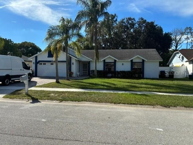 В аренду: $2,700 (4 спален, 2 ванн, 1745 Квадратных фут)