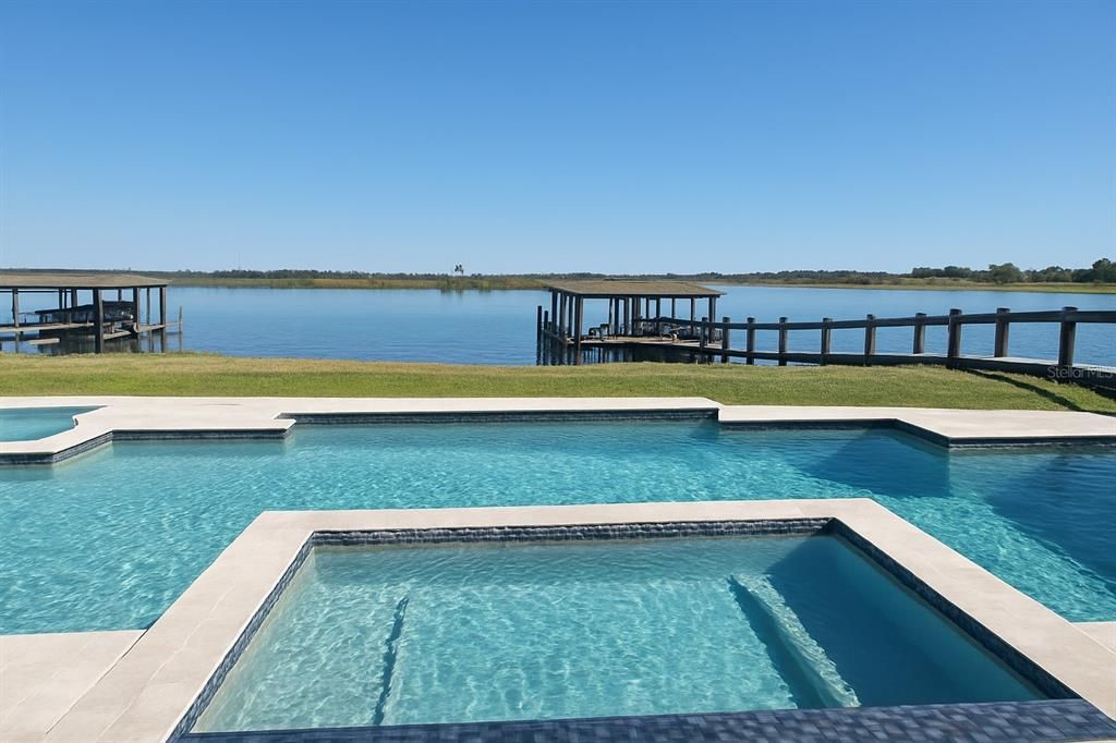 Active With Contract: $2,400,000 (4 beds, 5 baths, 4419 Square Feet)