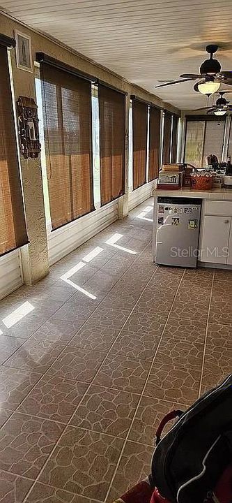 For Sale: $429,900 (3 beds, 2 baths, 1833 Square Feet)