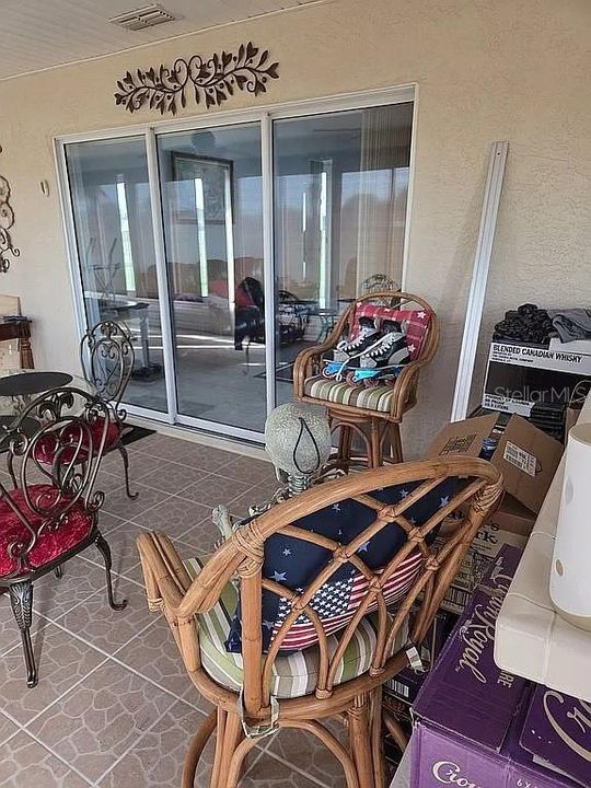 For Sale: $429,900 (3 beds, 2 baths, 1833 Square Feet)