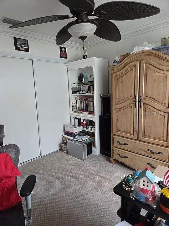 For Sale: $429,900 (3 beds, 2 baths, 1833 Square Feet)