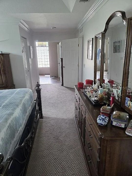 For Sale: $429,900 (3 beds, 2 baths, 1833 Square Feet)