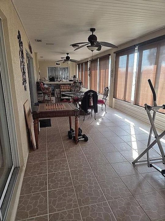 For Sale: $429,900 (3 beds, 2 baths, 1833 Square Feet)