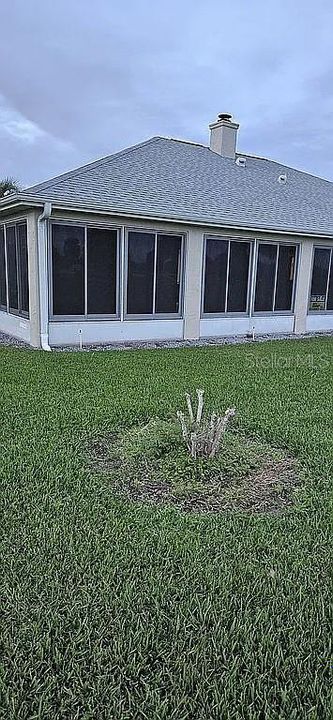 For Sale: $429,900 (3 beds, 2 baths, 1833 Square Feet)