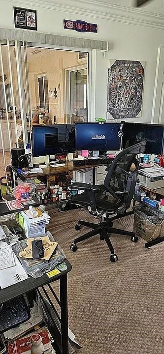 For Sale: $429,900 (3 beds, 2 baths, 1833 Square Feet)