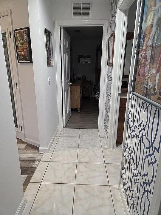 For Sale: $429,900 (3 beds, 2 baths, 1833 Square Feet)