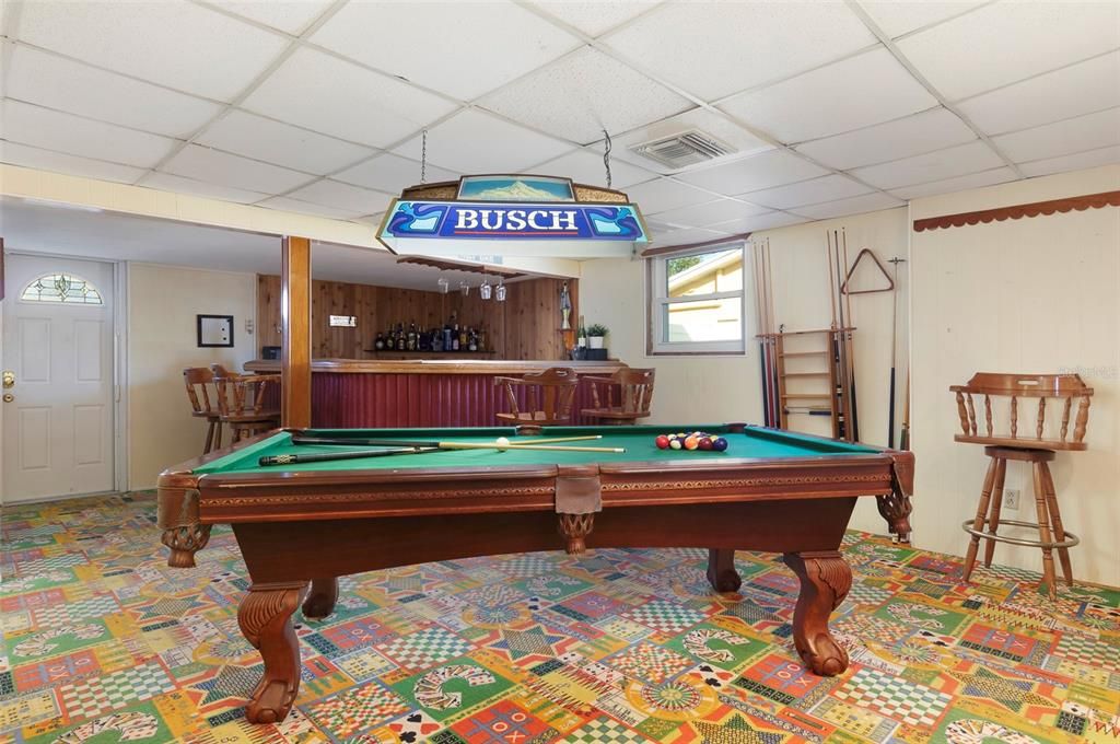 For Sale: $625,000 (3 beds, 2 baths, 2056 Square Feet)