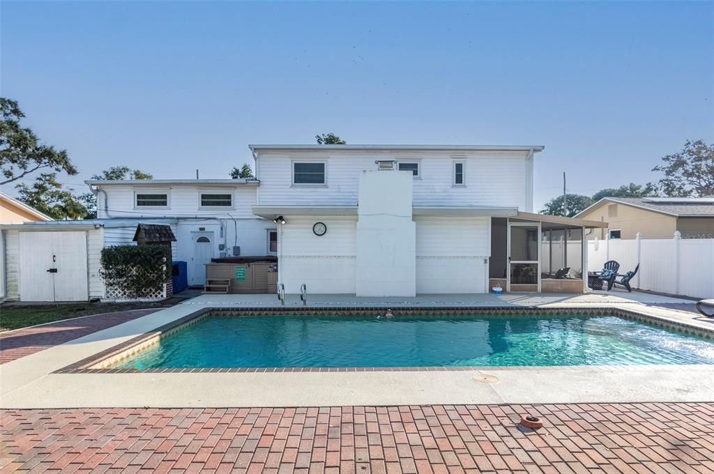 For Sale: $625,000 (3 beds, 2 baths, 2056 Square Feet)