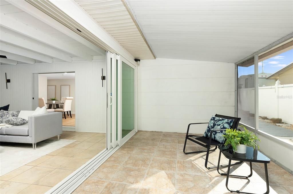 For Sale: $625,000 (3 beds, 2 baths, 2056 Square Feet)