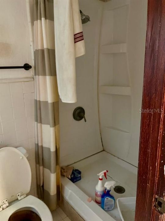 En Venta: $175,000 (3 camas, 2 baños, 1717 Pies cuadrados)