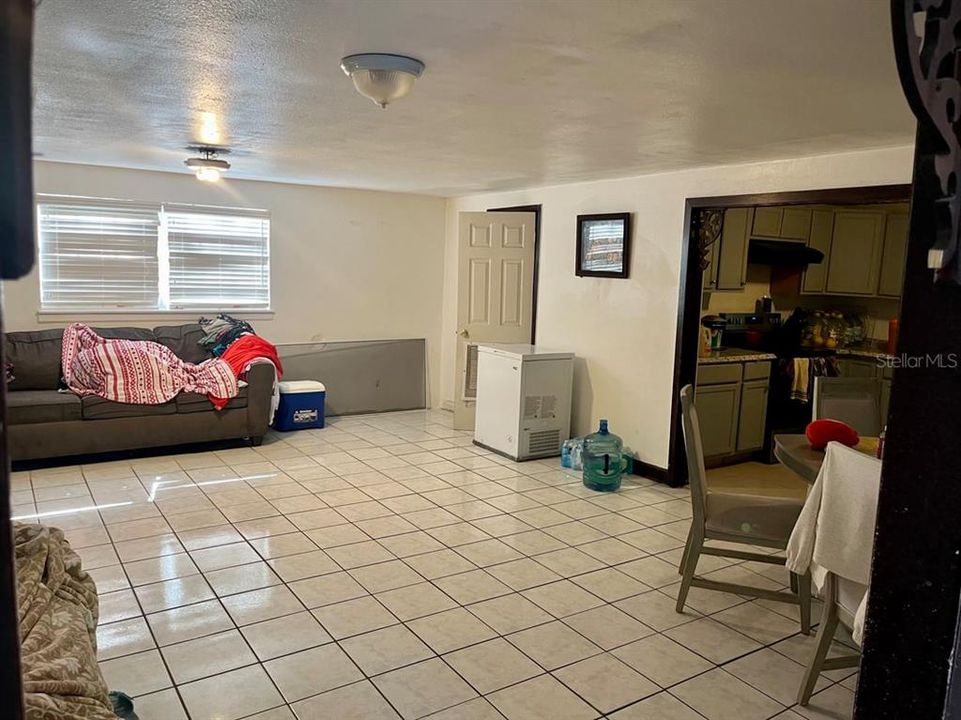 En Venta: $175,000 (3 camas, 2 baños, 1717 Pies cuadrados)