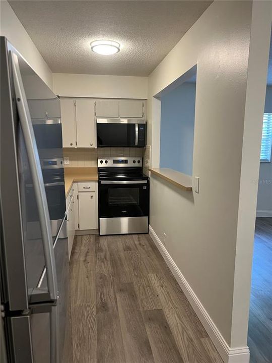 For Sale: $270,000 (2 beds, 0 baths, 1186 Square Feet)