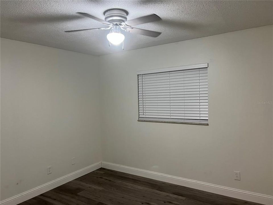 For Sale: $270,000 (2 beds, 0 baths, 1186 Square Feet)